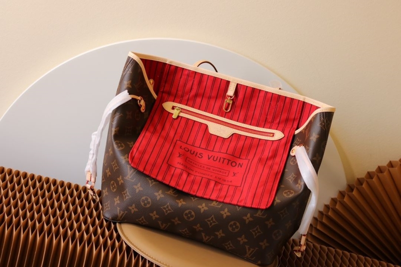 LV Shopping Bags